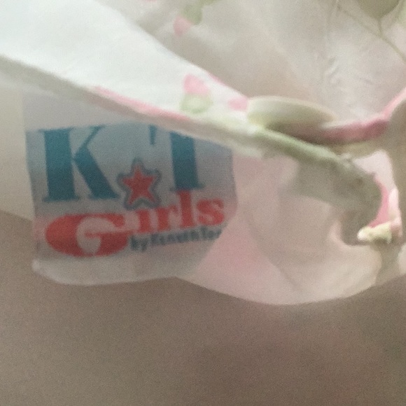 Party dress  by KT girls floral very pretty size 7/8 full lining cap sleeve. - Picture 5 of 12